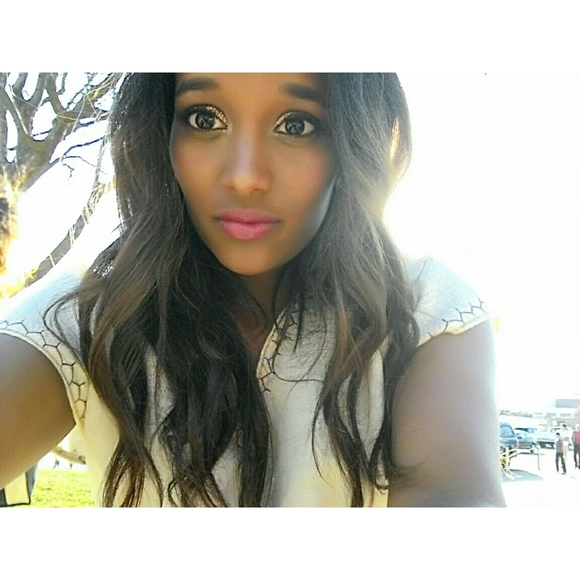 Meet your Posher, Zoey - Picture 1 of 1